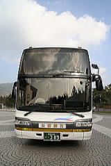 バス正面