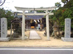 19.万九千神社